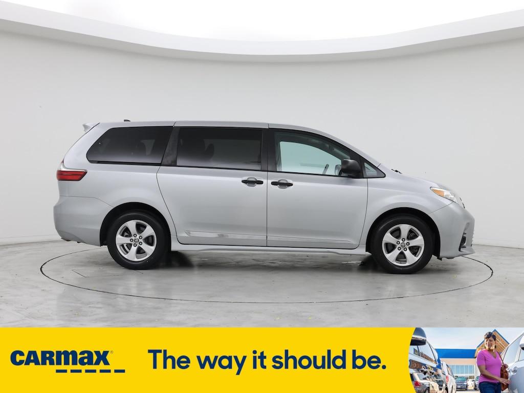 used 2020 Toyota Sienna car, priced at $26,998