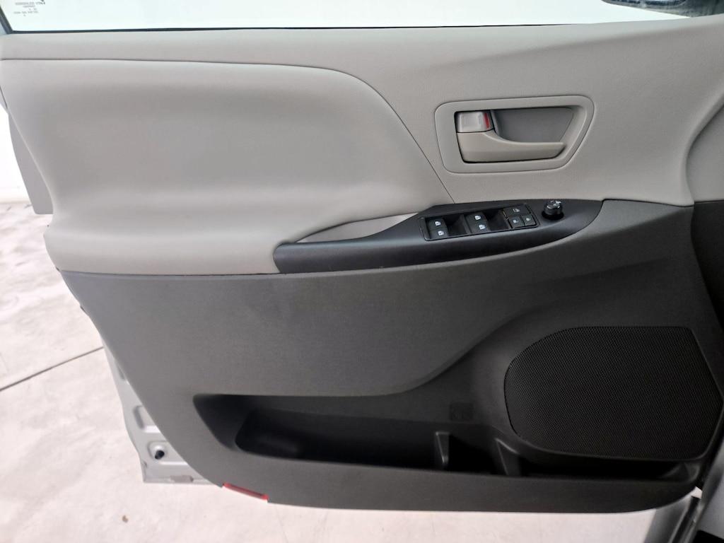 used 2020 Toyota Sienna car, priced at $26,998