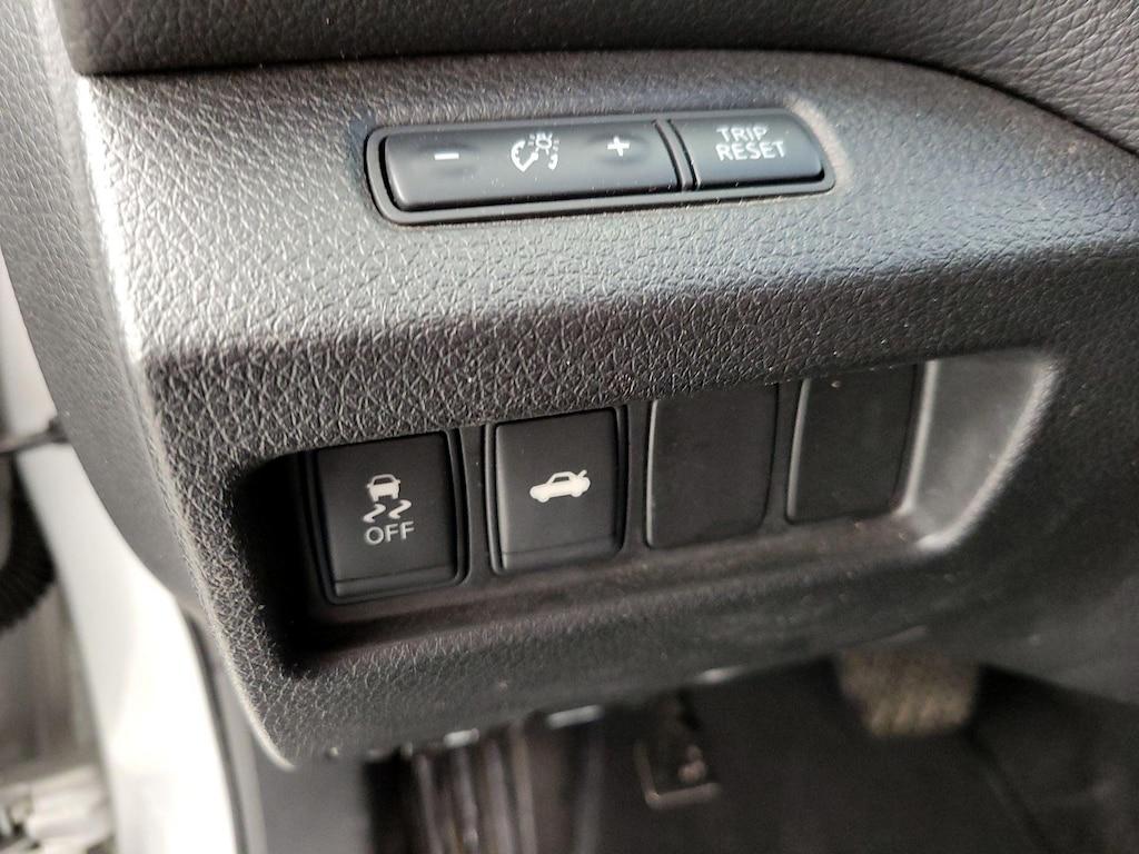 used 2014 Nissan Altima car, priced at $10,599