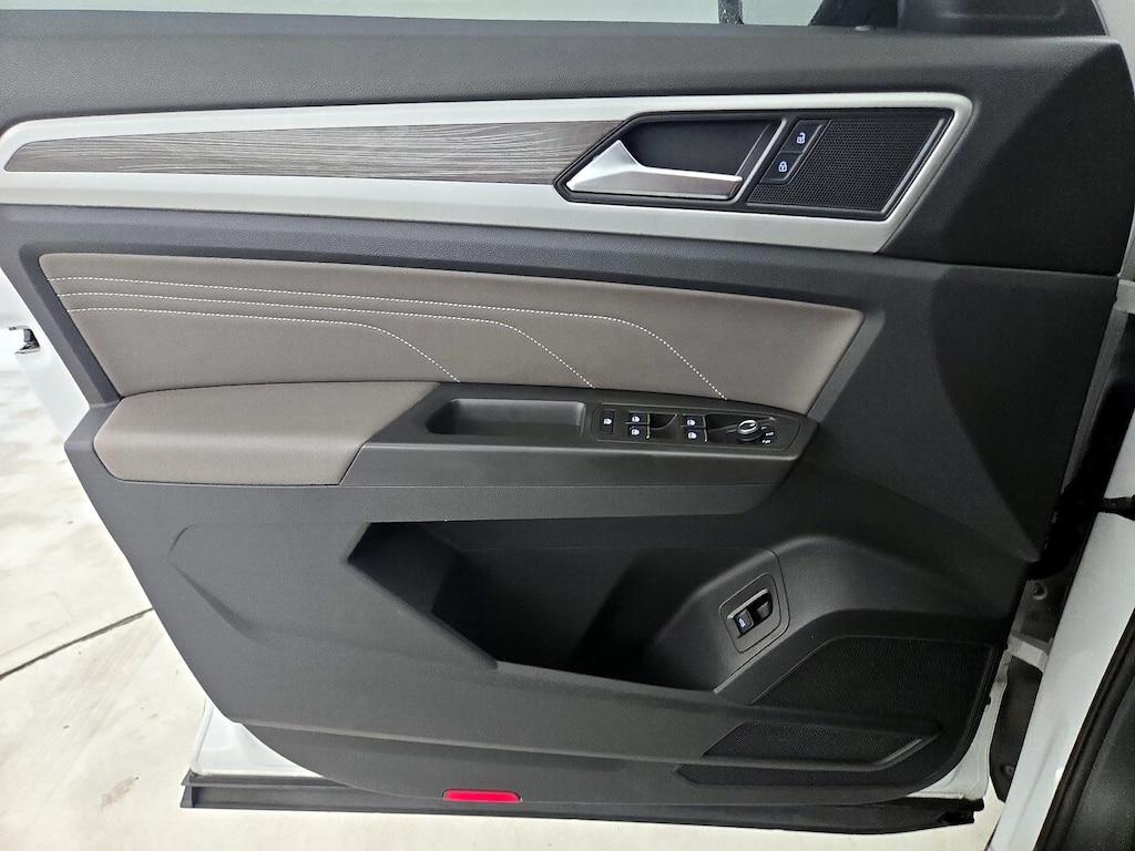 used 2022 Volkswagen Atlas Cross Sport car, priced at $27,998