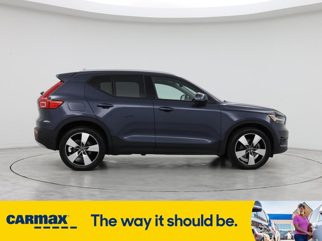 used 2021 Volvo XC40 car, priced at $28,998