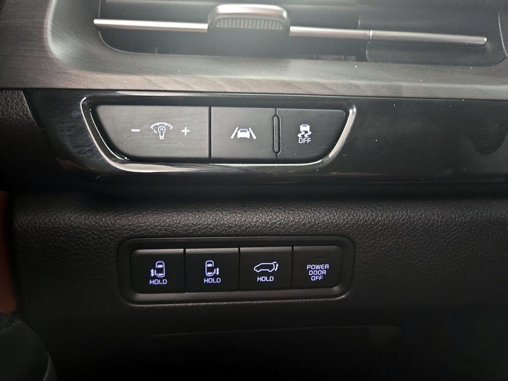 used 2024 Kia Carnival car, priced at $41,998