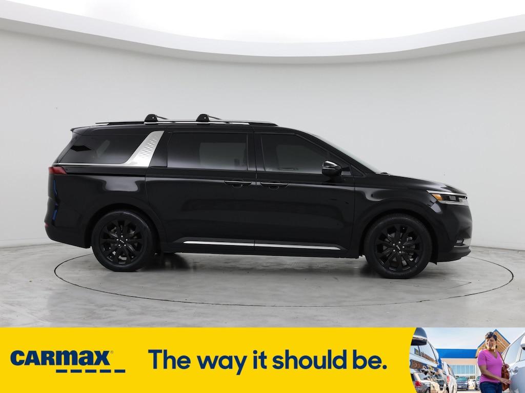 used 2024 Kia Carnival car, priced at $41,998