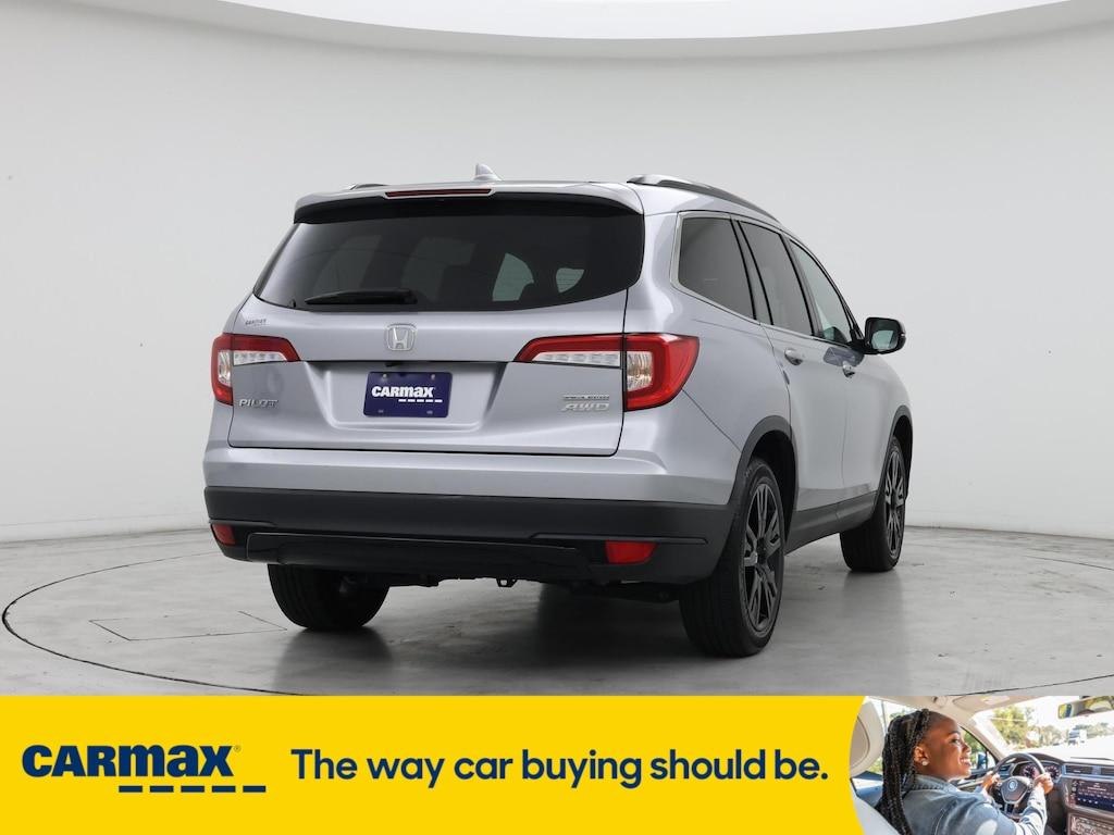 used 2022 Honda Pilot car, priced at $34,998