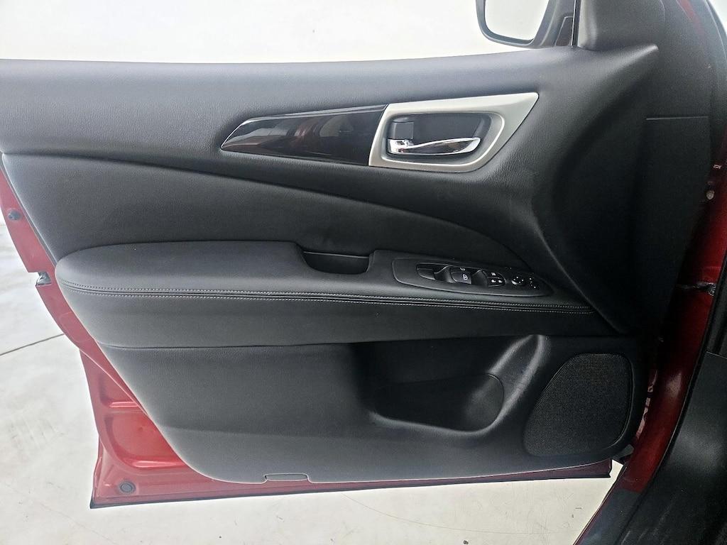used 2018 Nissan Pathfinder car, priced at $18,998