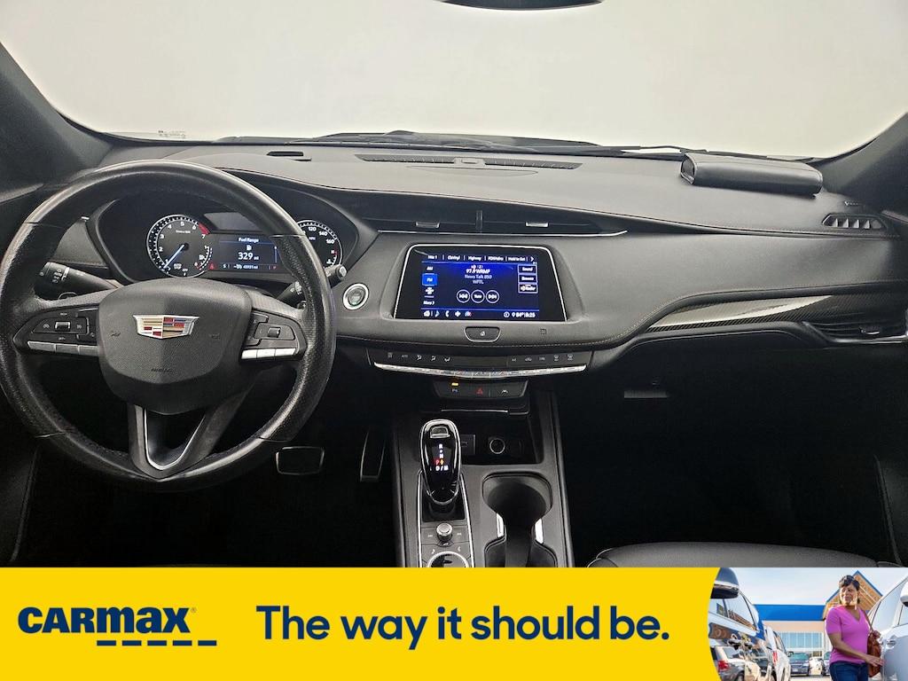 used 2020 Cadillac XT4 car, priced at $24,998