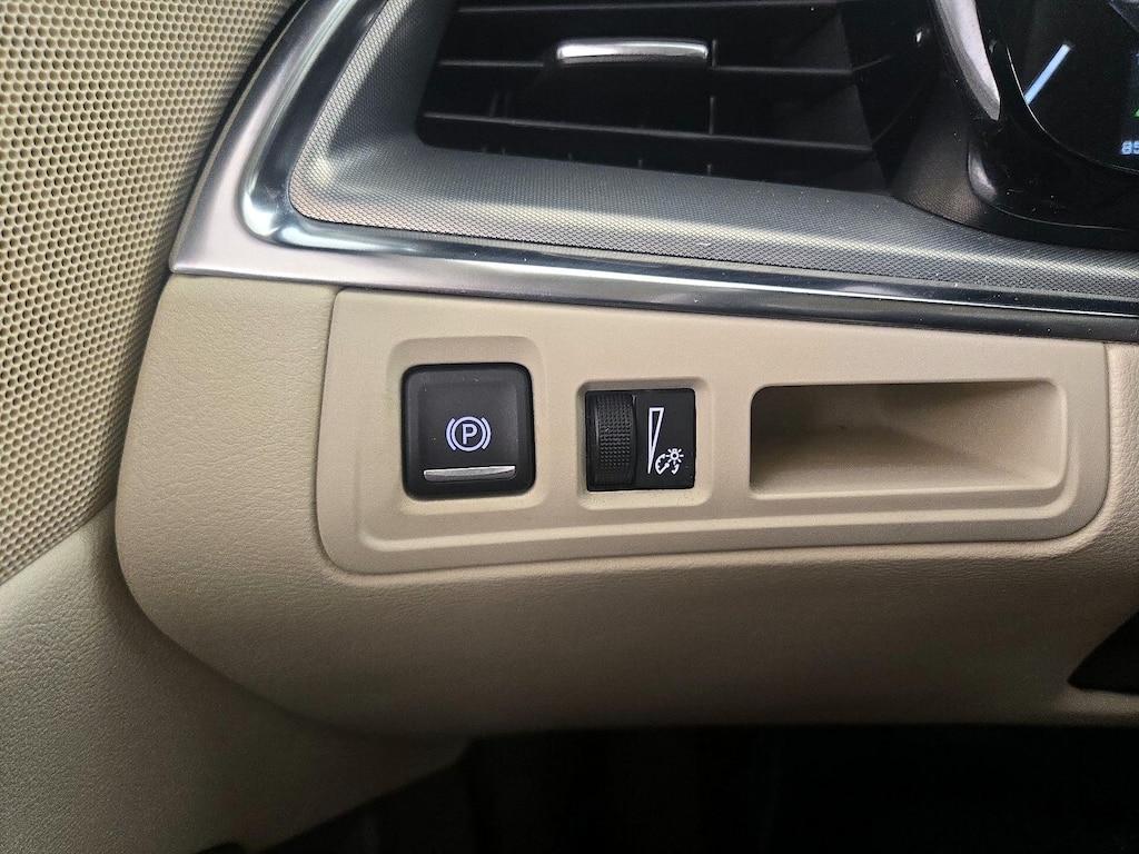 used 2018 Cadillac XT5 car, priced at $17,998