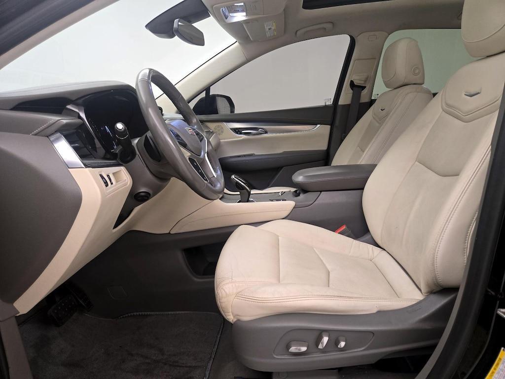 used 2018 Cadillac XT5 car, priced at $17,998