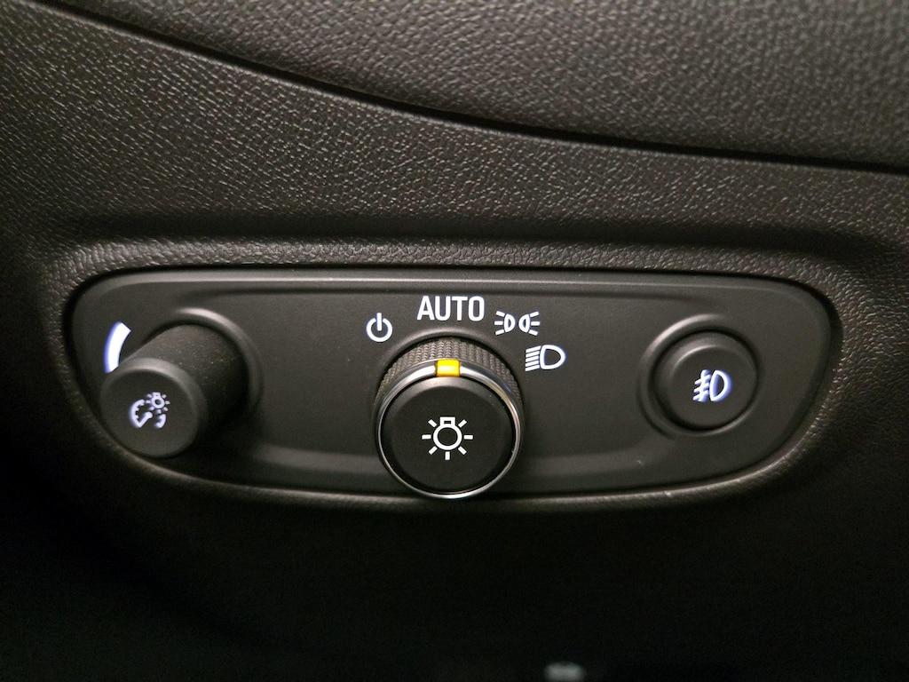 used 2021 Chevrolet Equinox car, priced at $20,998