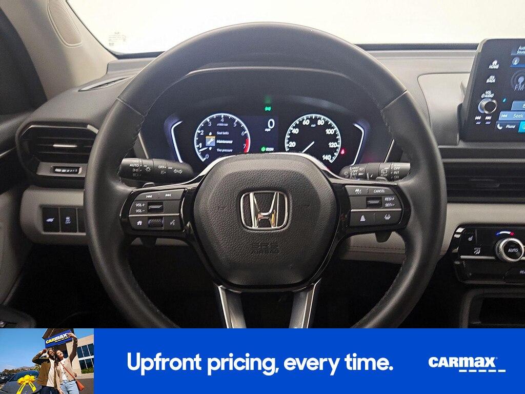 used 2024 Honda Pilot car, priced at $40,998