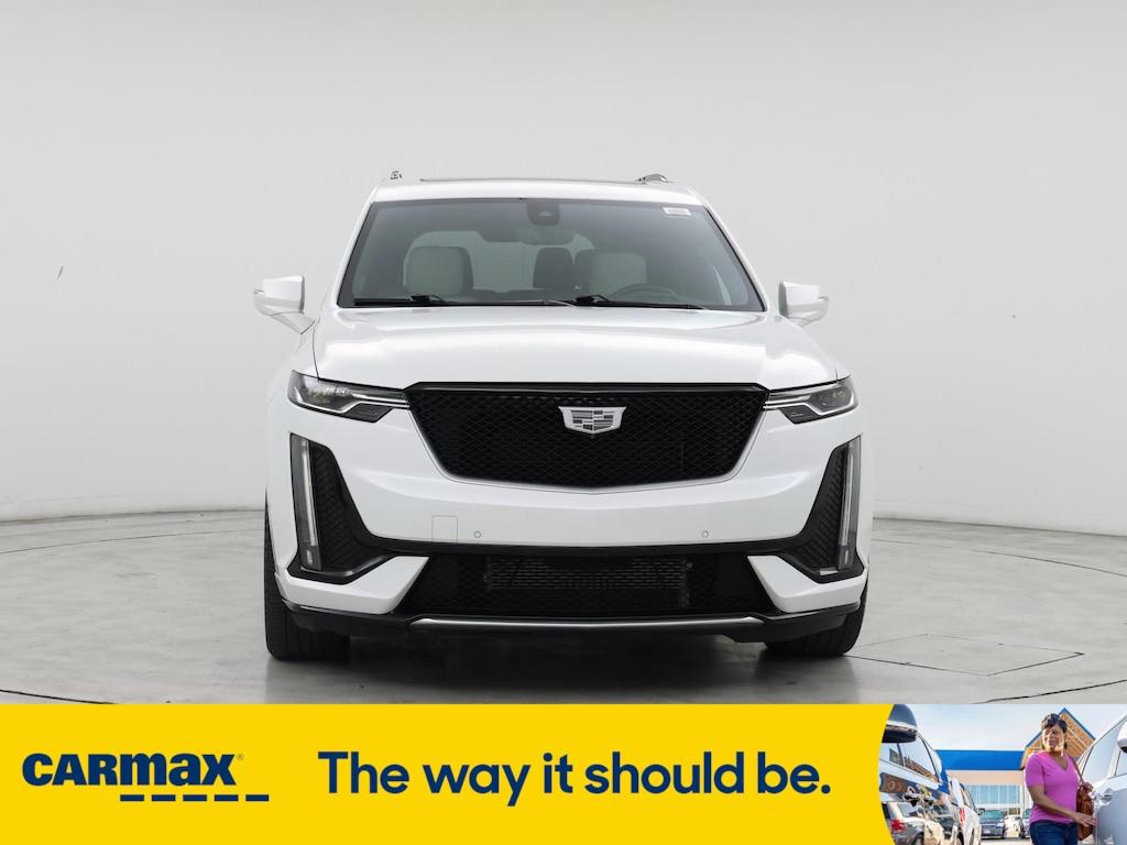 used 2021 Cadillac XT6 car, priced at $36,998
