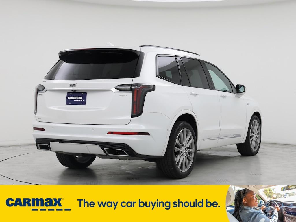 used 2021 Cadillac XT6 car, priced at $36,998