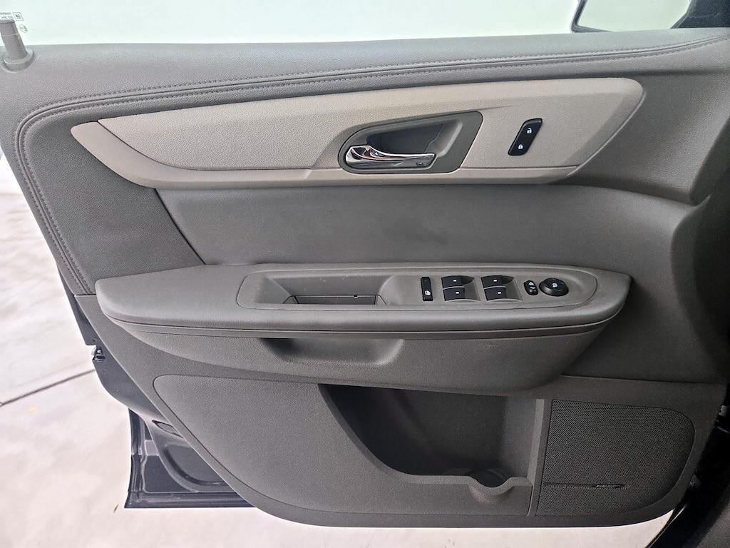 used 2014 Chevrolet Traverse car, priced at $15,998