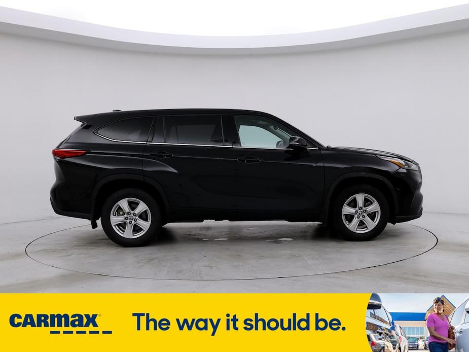 used 2020 Toyota Highlander car, priced at $31,998