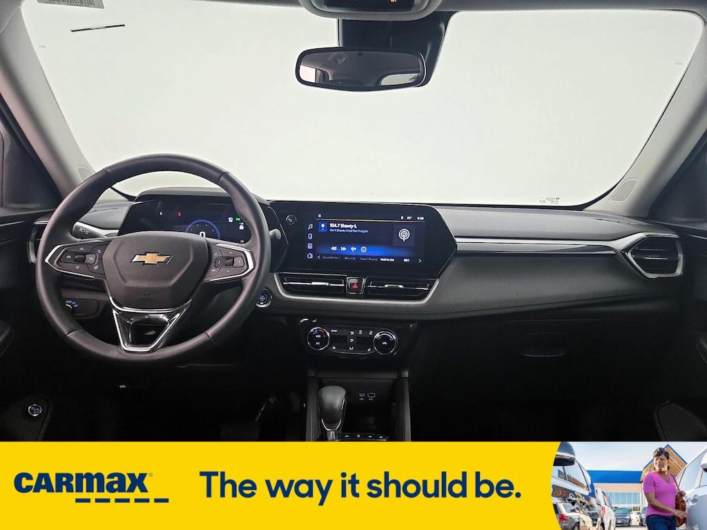 used 2025 Chevrolet TrailBlazer car, priced at $26,998