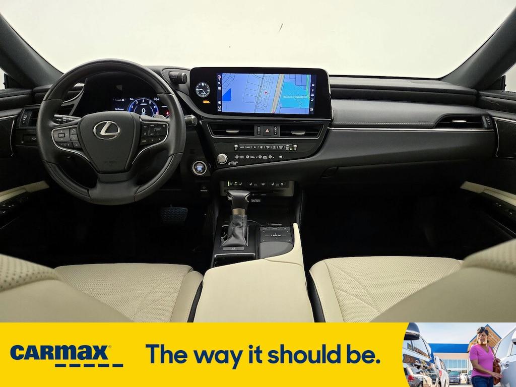 used 2022 Lexus ES 350 car, priced at $43,998