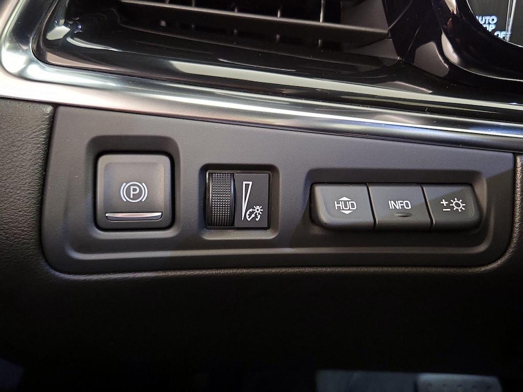 used 2021 Cadillac XT6 car, priced at $36,998