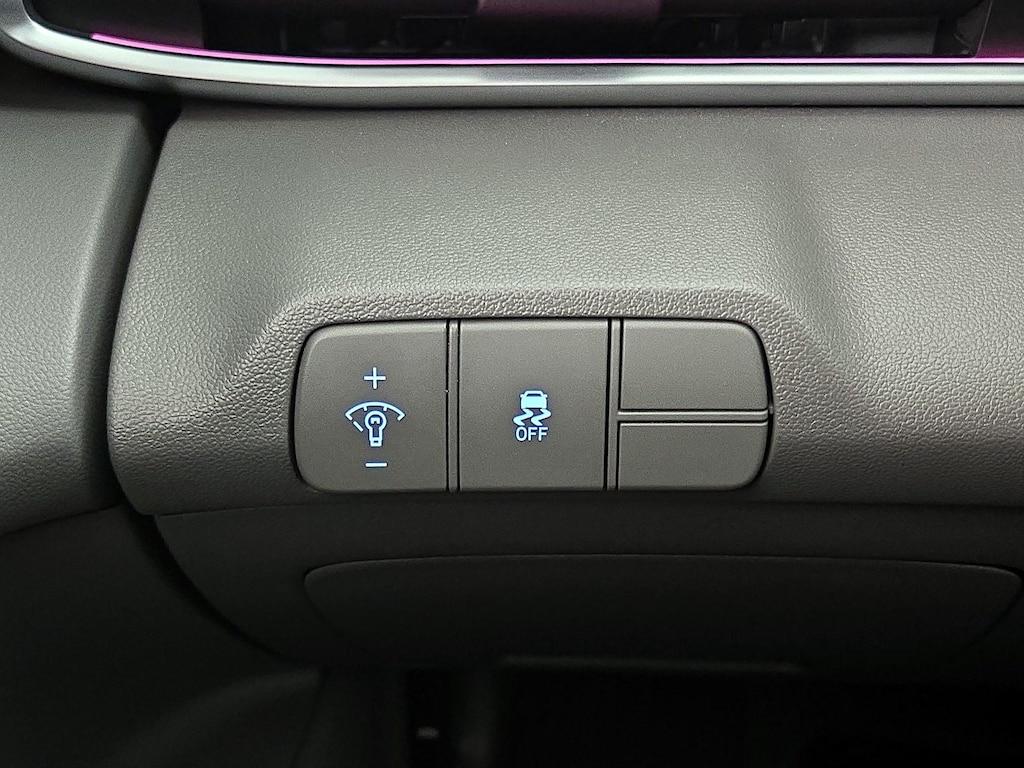 used 2025 Hyundai Elantra car, priced at $24,998