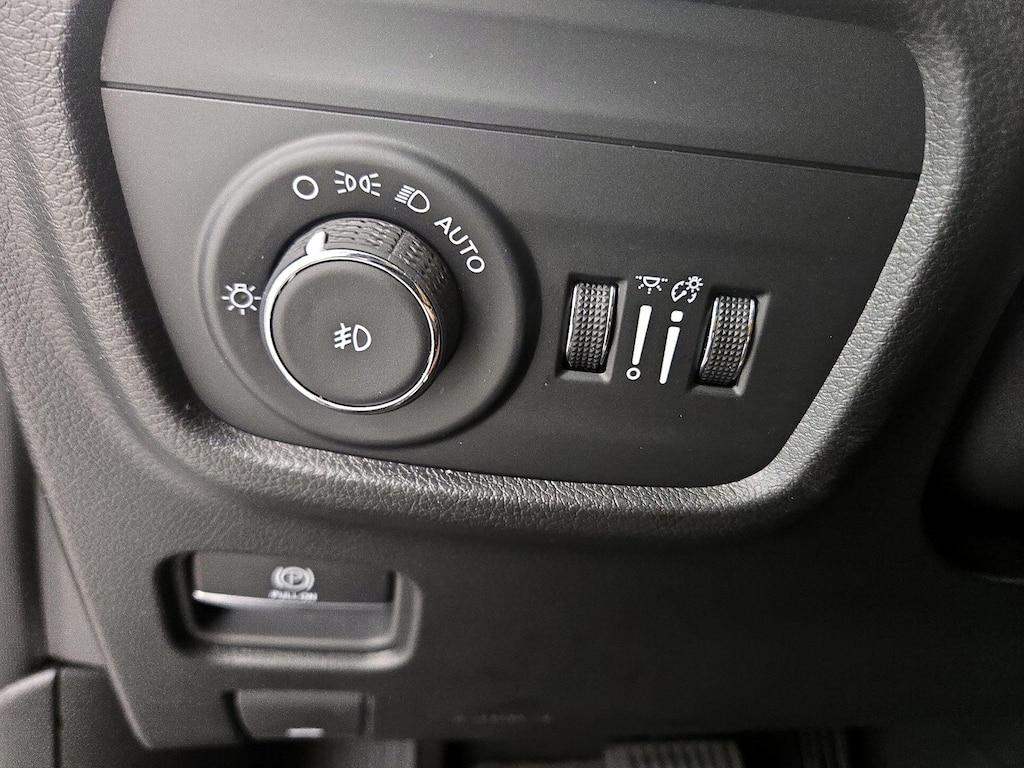 used 2024 Jeep Grand Cherokee car, priced at $43,998