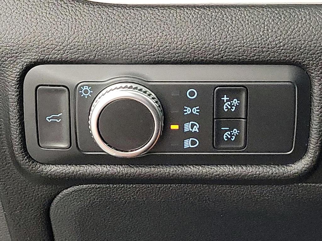 used 2022 Ford Explorer car, priced at $27,998