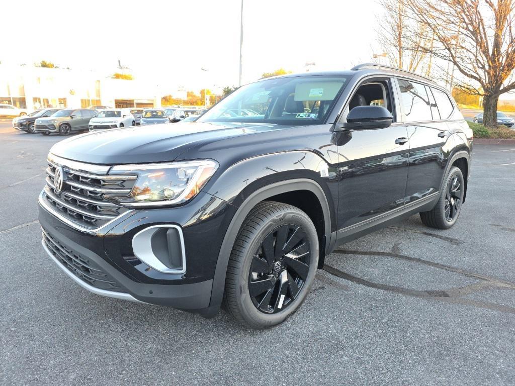 new 2026 Volkswagen Atlas car, priced at $46,746