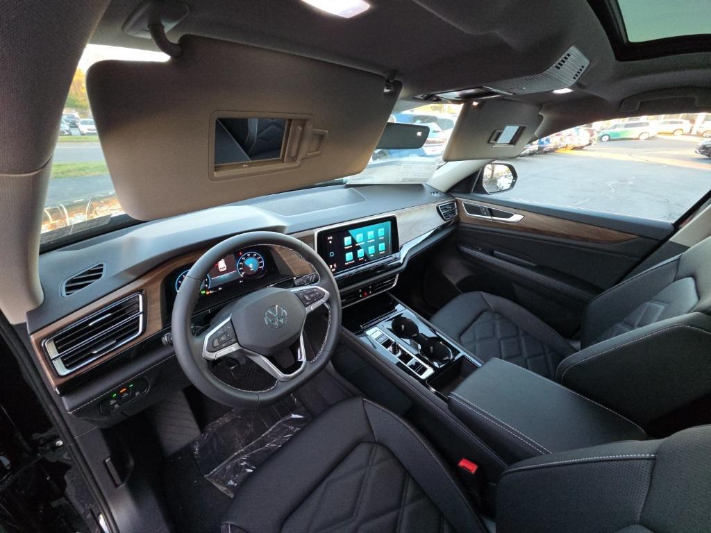 new 2026 Volkswagen Atlas car, priced at $46,746