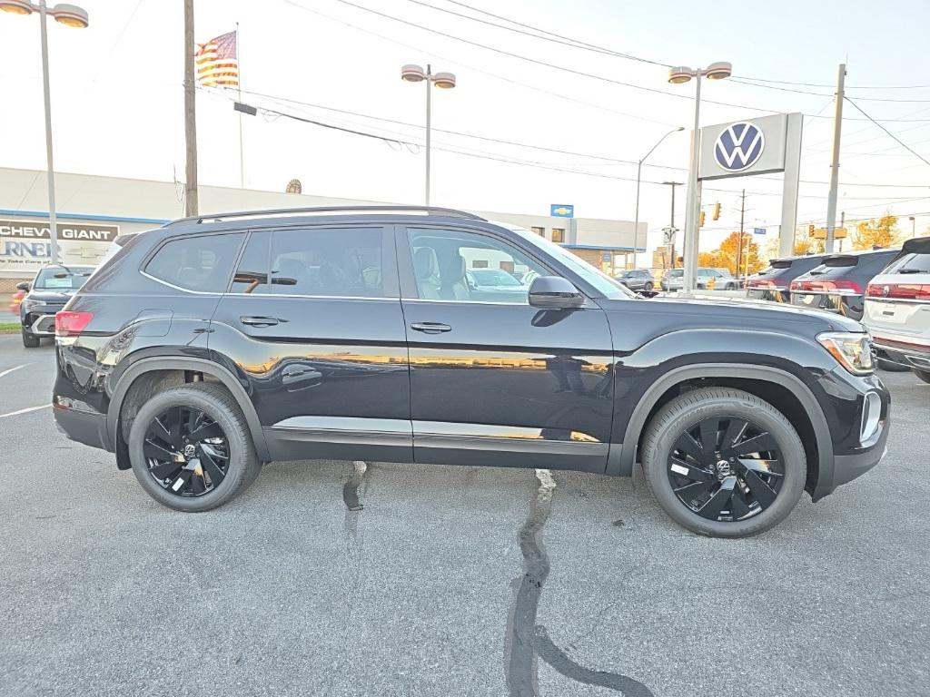 new 2026 Volkswagen Atlas car, priced at $46,746