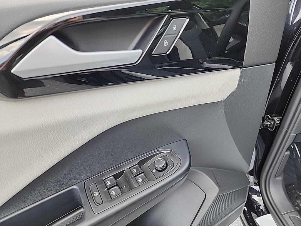 new 2025 Volkswagen Taos car, priced at $27,609