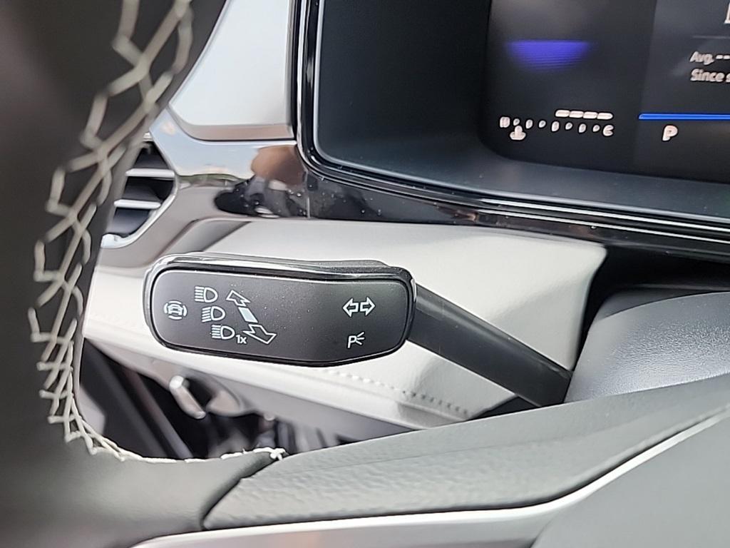 new 2025 Volkswagen Taos car, priced at $27,609