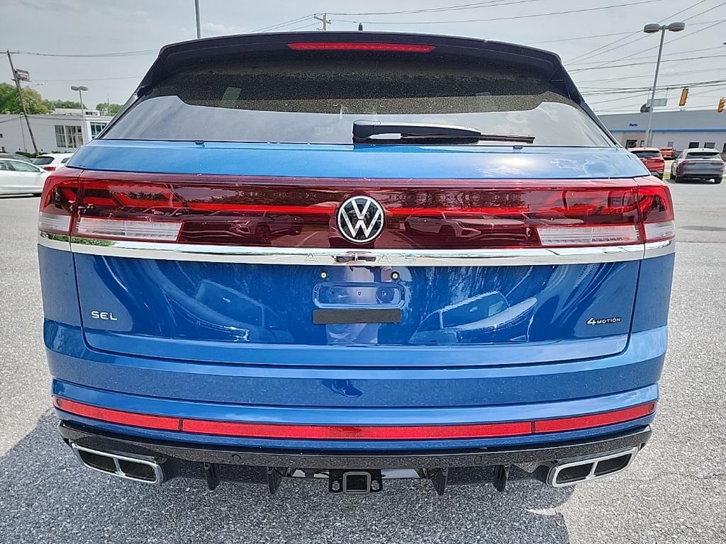 new 2025 Volkswagen Atlas Cross Sport car, priced at $49,619