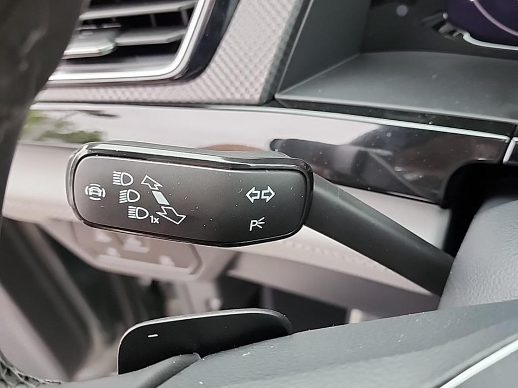 new 2025 Volkswagen Atlas car, priced at $43,246