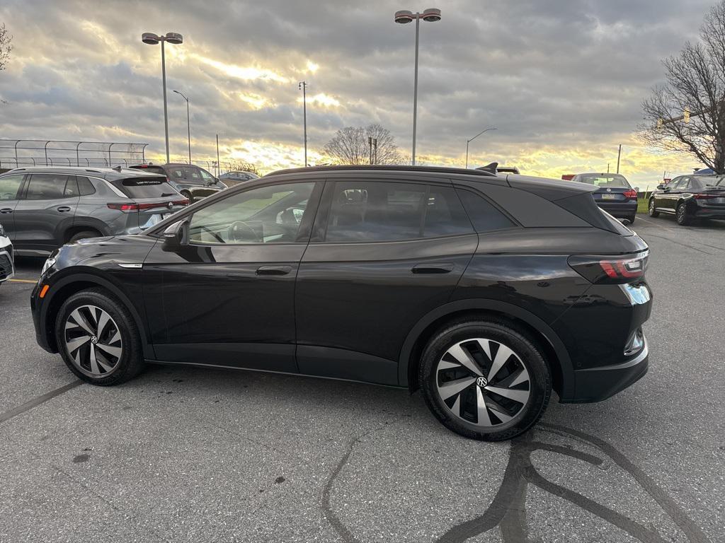 used 2023 Volkswagen ID.4 car, priced at $18,923