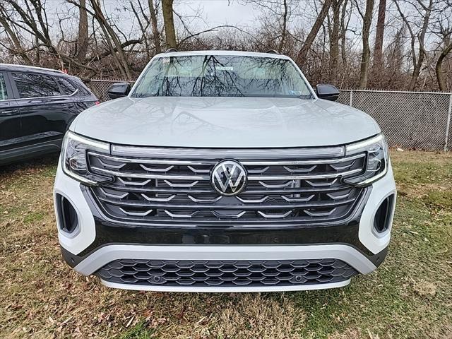 new 2024 Volkswagen Atlas car, priced at $50,307