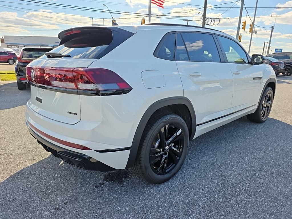 new 2026 Volkswagen Atlas Cross Sport car, priced at $50,472