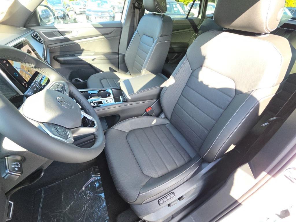 new 2026 Volkswagen Atlas Cross Sport car, priced at $50,472