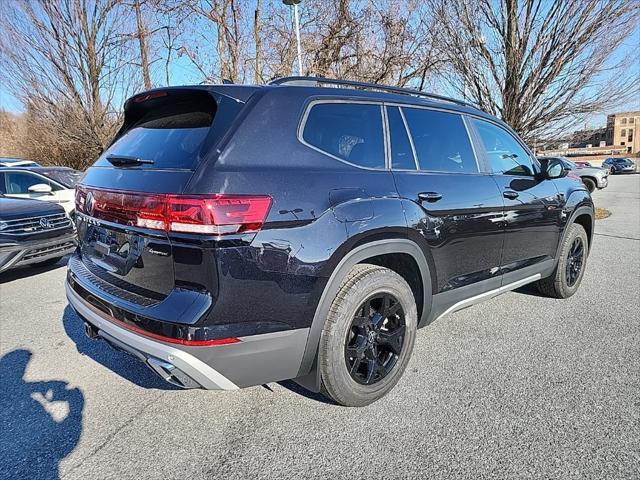 new 2024 Volkswagen Atlas car, priced at $49,821