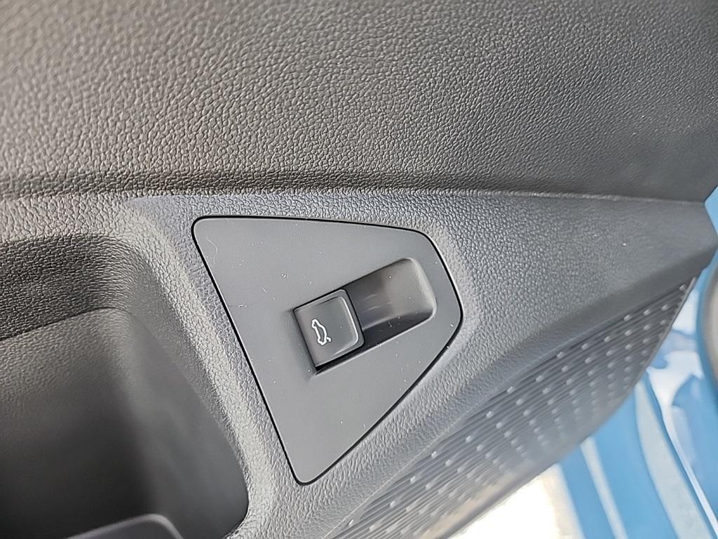 new 2025 Volkswagen Jetta car, priced at $22,933