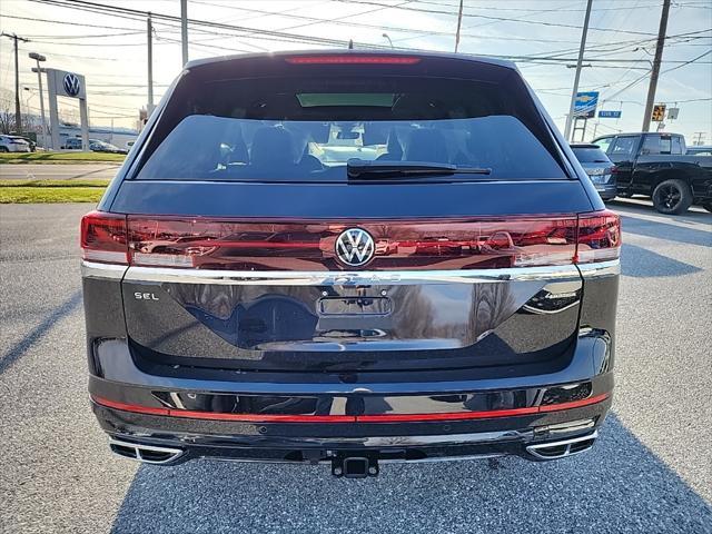 new 2025 Volkswagen Atlas car, priced at $52,443