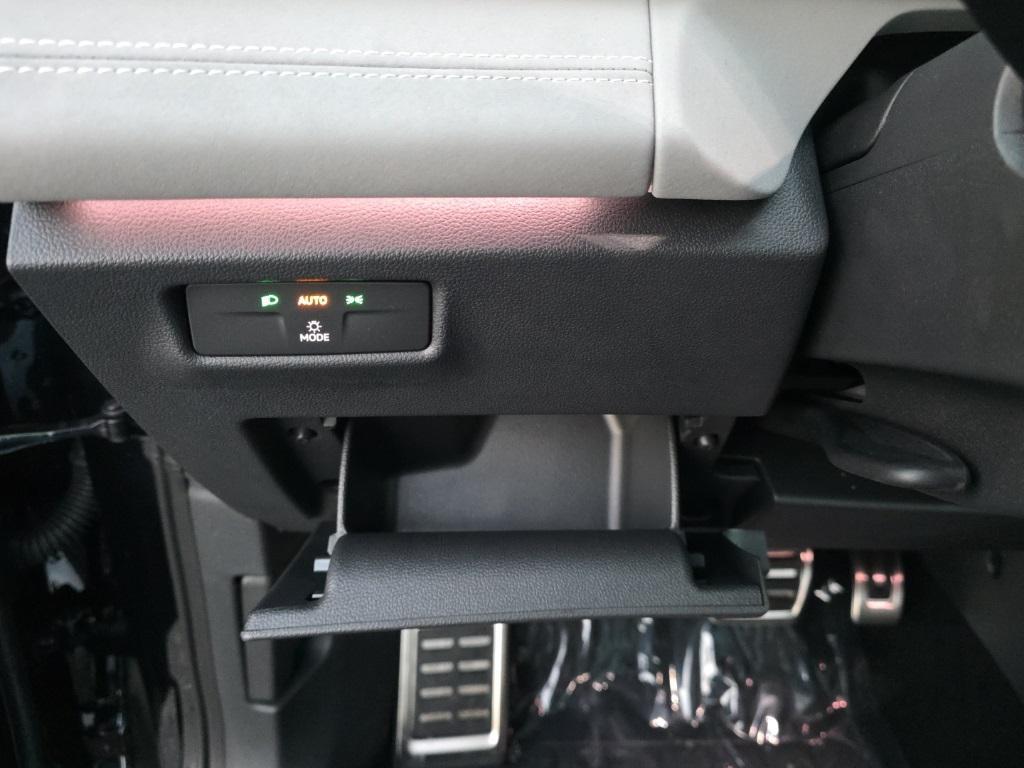 new 2026 Volkswagen Tiguan car, priced at $39,273