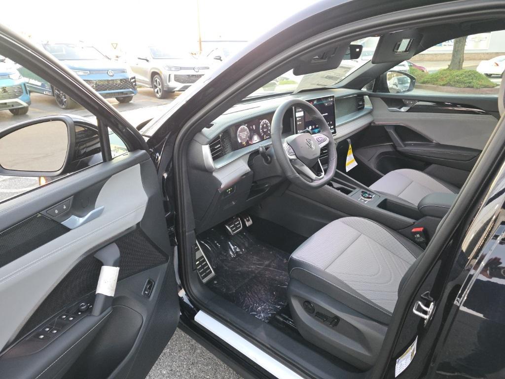 new 2026 Volkswagen Tiguan car, priced at $39,273