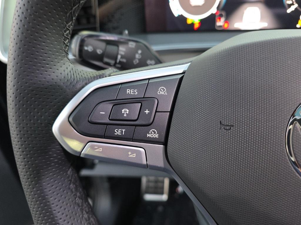 new 2026 Volkswagen Tiguan car, priced at $39,273