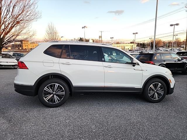 new 2024 Volkswagen Tiguan car, priced at $31,913