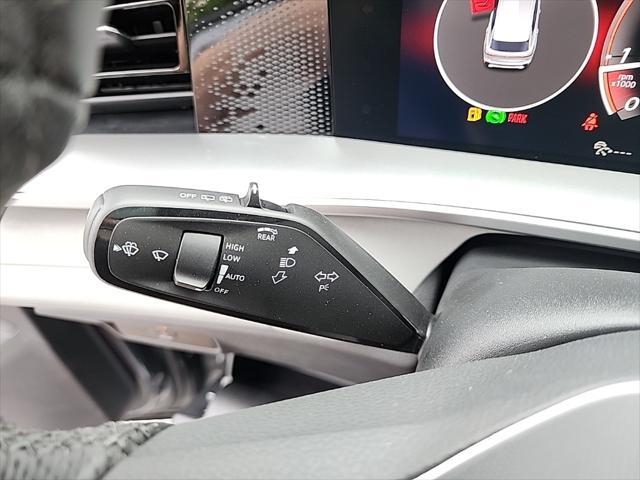 new 2025 Volkswagen Tiguan car, priced at $37,525