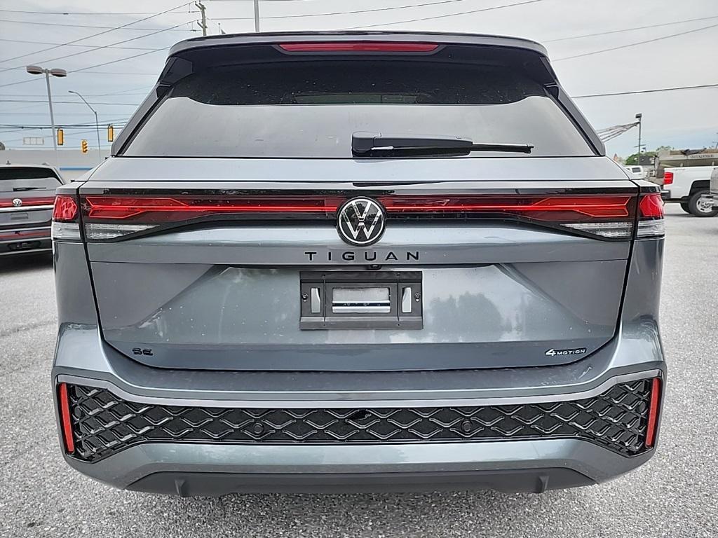 new 2025 Volkswagen Tiguan car, priced at $36,775