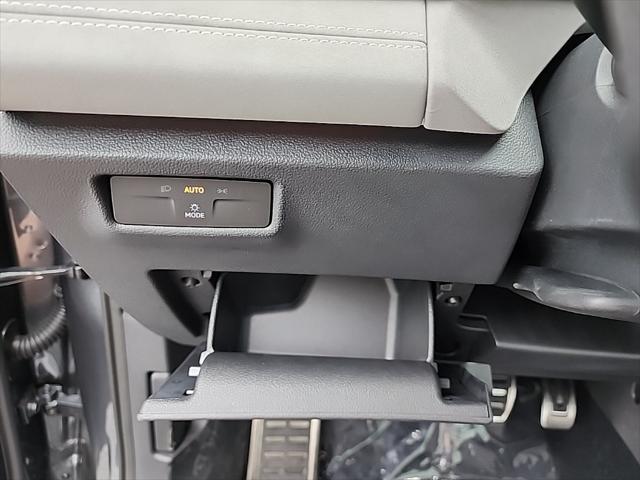 new 2025 Volkswagen Tiguan car, priced at $37,525