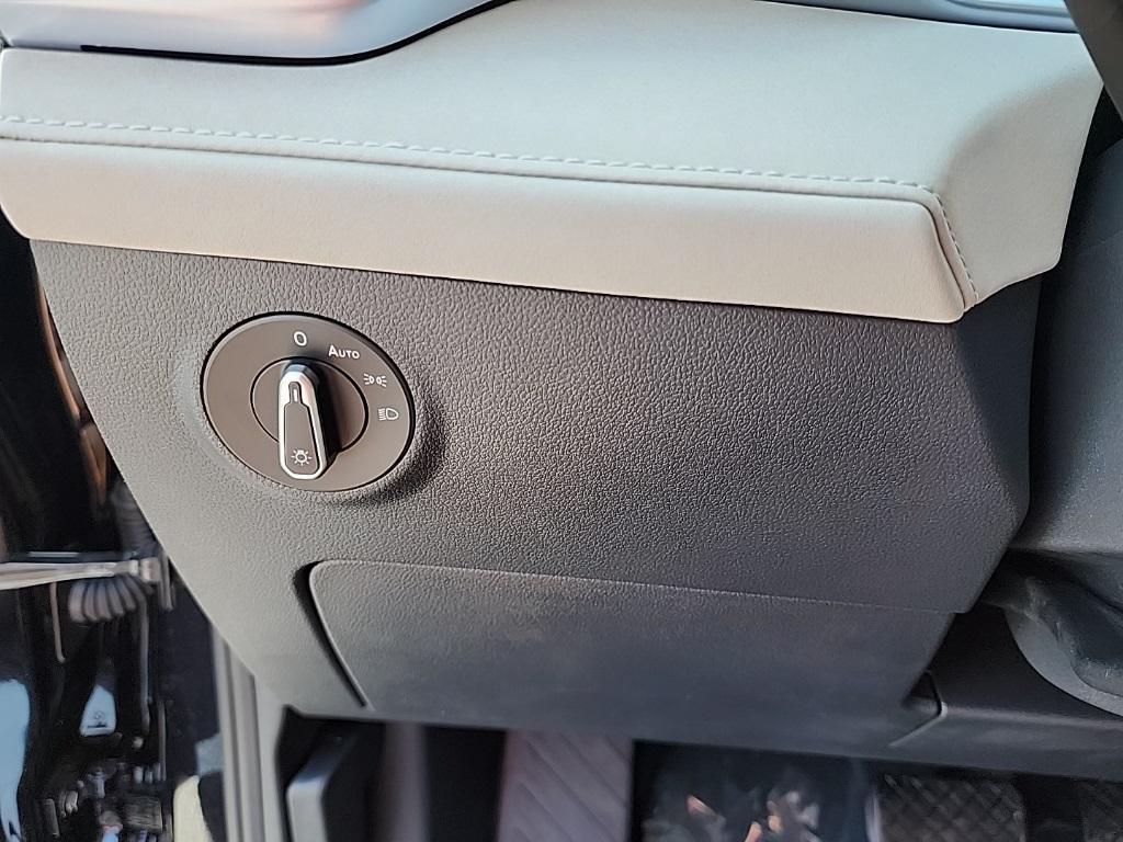 new 2025 Volkswagen Taos car, priced at $30,916