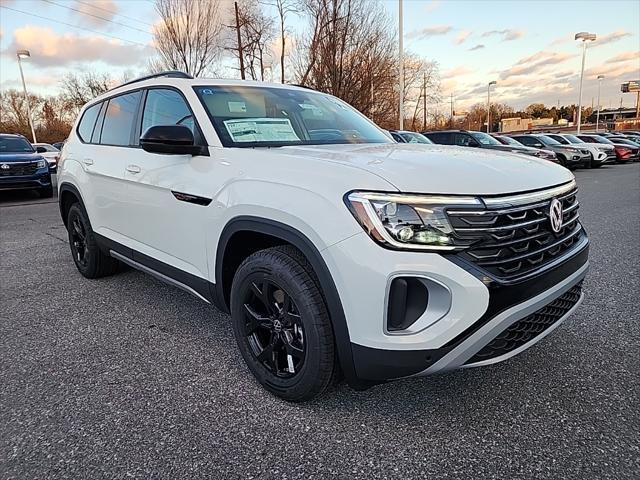 new 2025 Volkswagen Atlas car, priced at $45,611