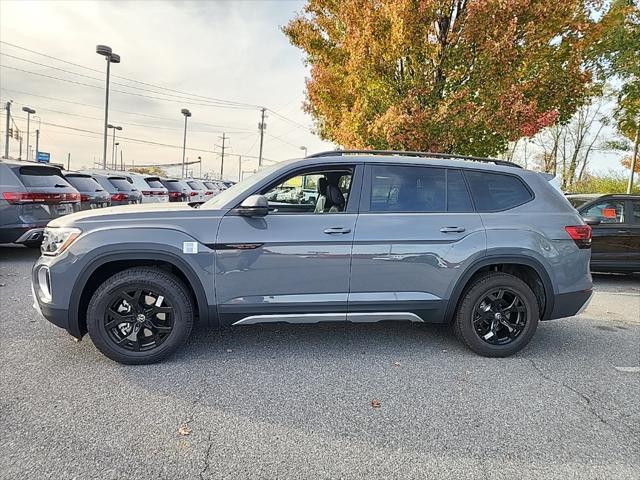 new 2025 Volkswagen Atlas car, priced at $45,903