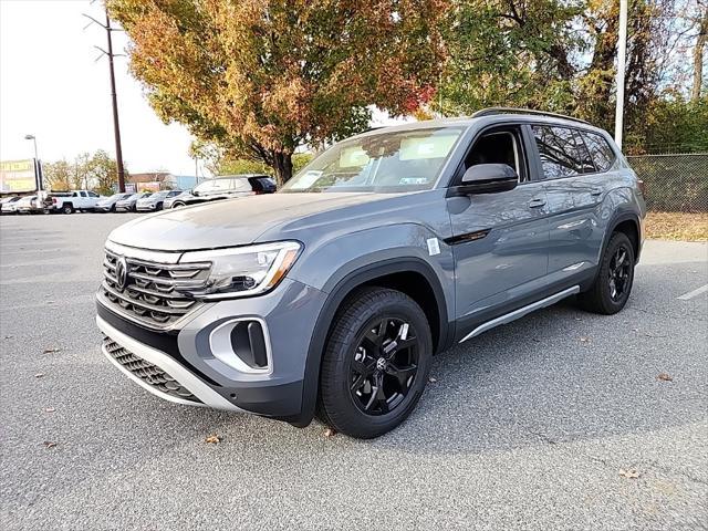 new 2025 Volkswagen Atlas car, priced at $45,903