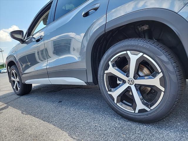 new 2025 Volkswagen Tiguan car, priced at $34,748